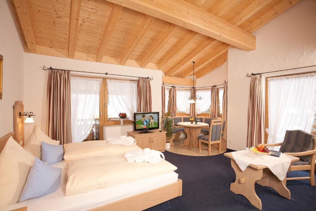 Hotel Landhaus Feldmeier ***S Oberammergau Phòng bức ảnh