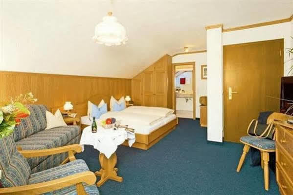Hotel Landhaus Feldmeier ***S Oberammergau Ngoại thất bức ảnh